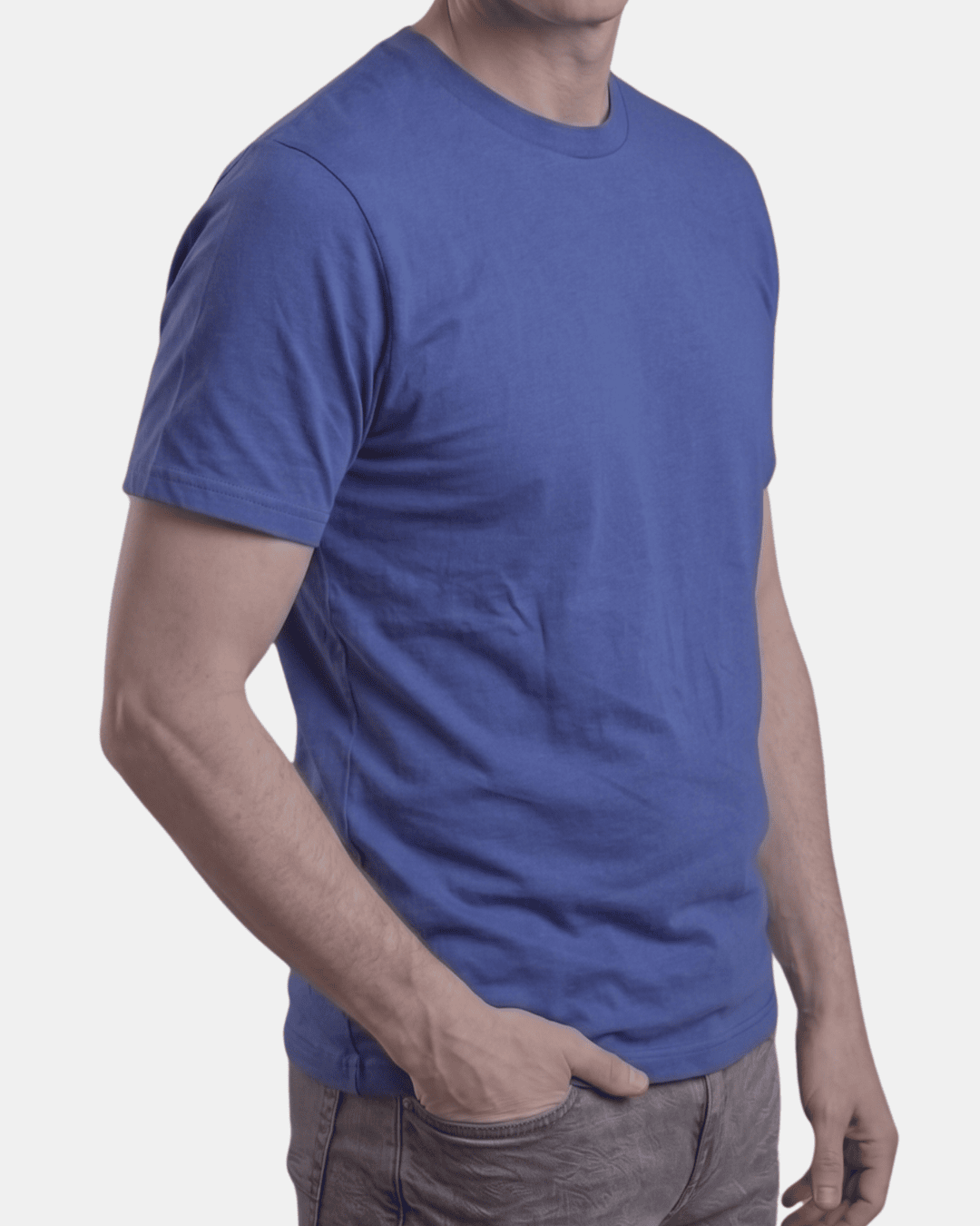 Camiseta azul real de hombre personalizada Fruit of the Loom en algodón de manga corta.
