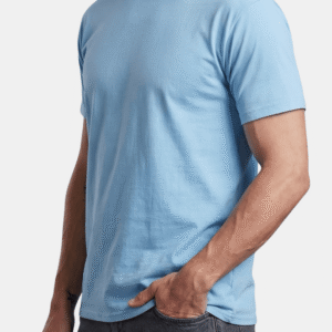 Camiseta azul celeste de hombre personalizada Fruit of the Loom en algodón de manga corta.