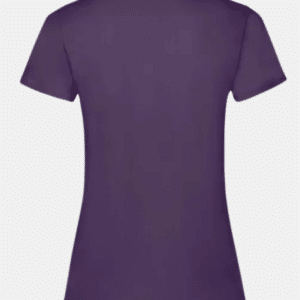 Vista posterior plana de camiseta morado púrpura básica de mujer
